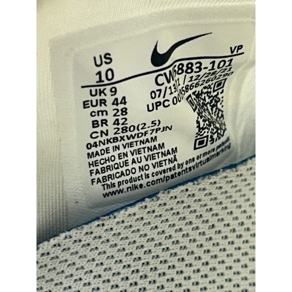 Nike Go FlyEase Men 10 White Sail Black Hands Free Slip On Sneakers CW5883-101